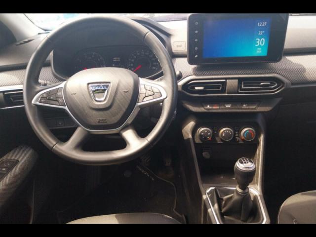 Dacia Sandero image 2