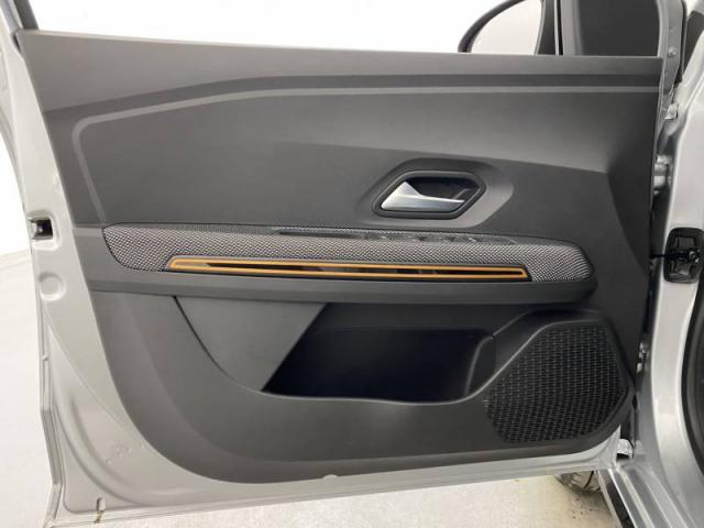 Dacia Sandero image 7