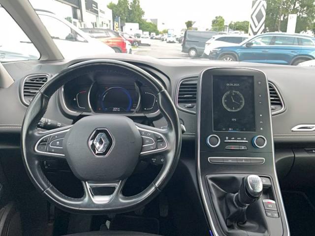 Renault Scénic image 8