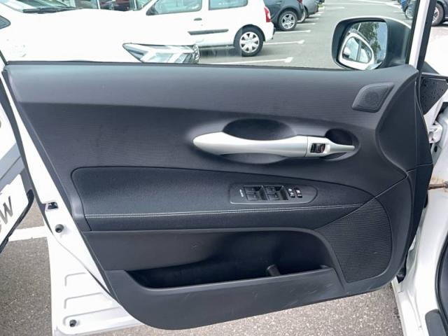 Toyota Auris image 4