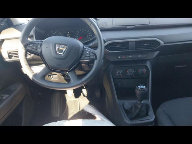 Dacia Sandero image 4