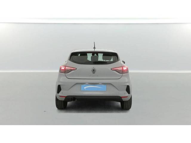 Renault Clio image 8