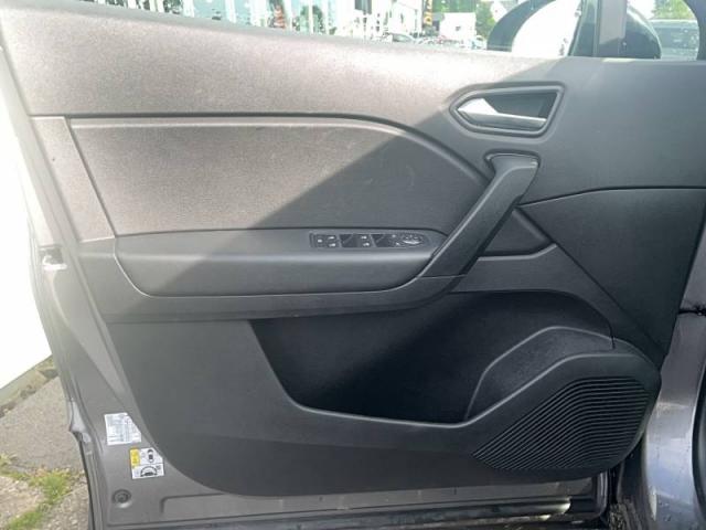 Renault Captur image 6