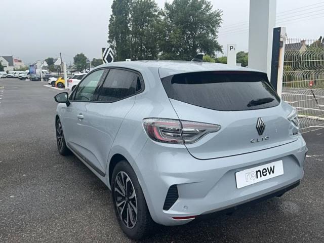 Renault Clio image 2