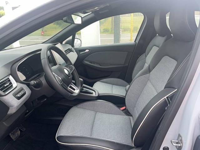 Renault Clio image 9