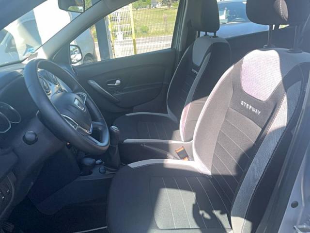Dacia Sandero image 8