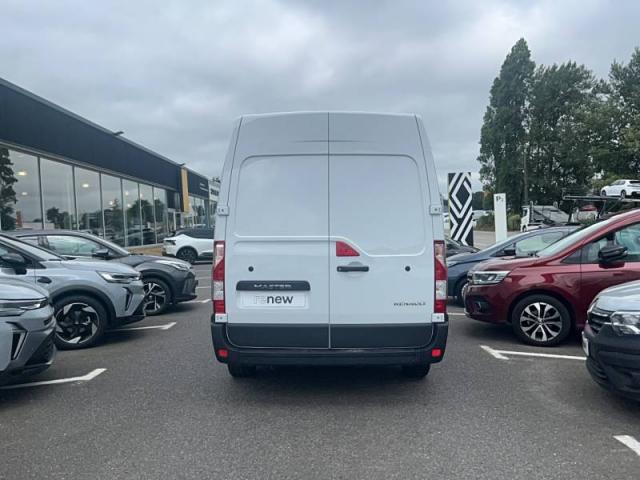 Renault Master image 8