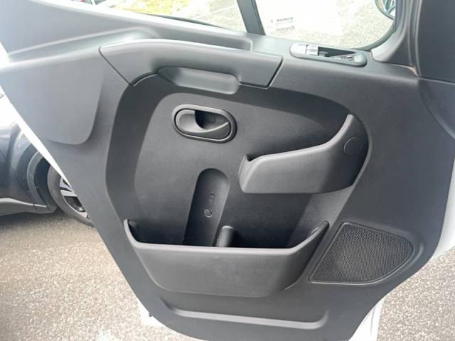 Renault Master image 6