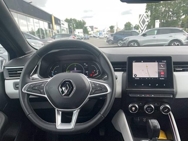 Renault Clio image 2