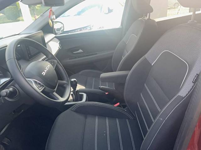 Dacia Jogger image 8