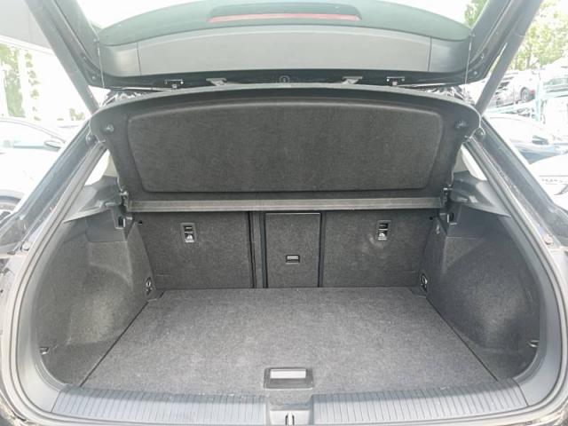 Volkswagen T-Roc image 8