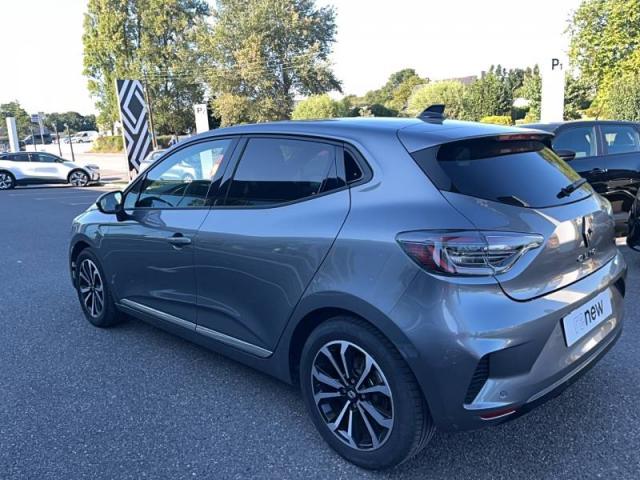 Renault Clio image 9