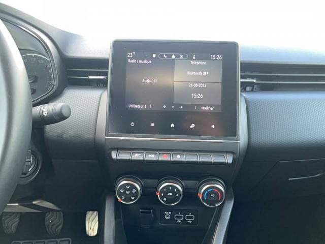 Renault Clio image 8