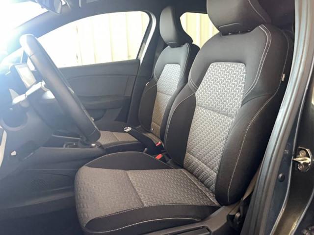Renault Clio image 7