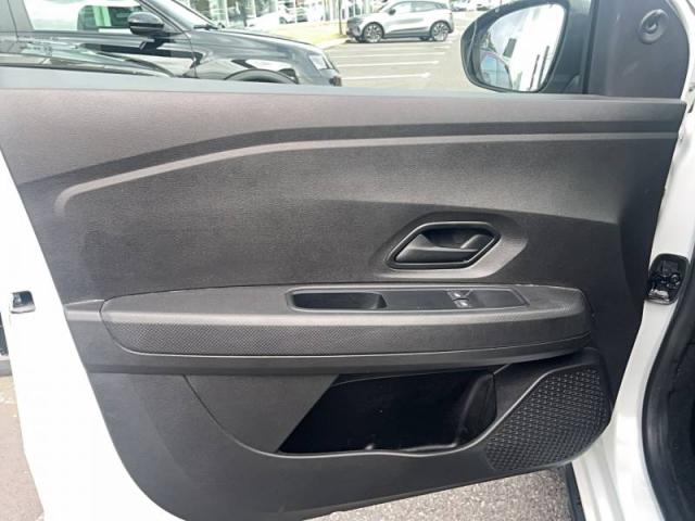 Dacia Sandero image 6