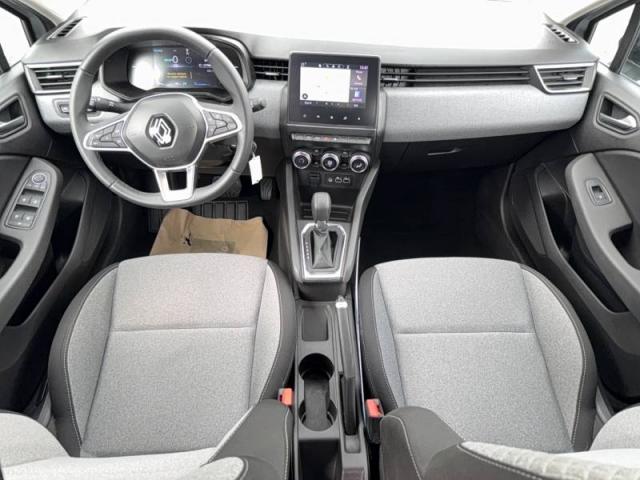 Renault Clio image 9
