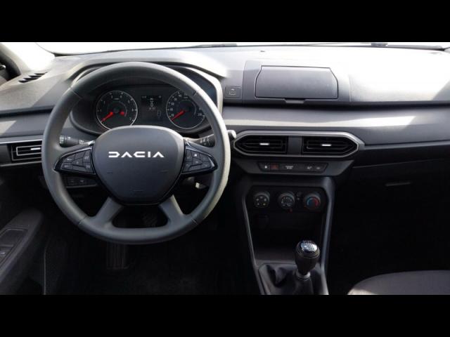 Dacia Jogger image 1