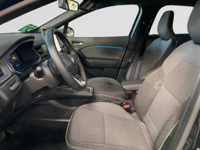 Renault Captur image 1