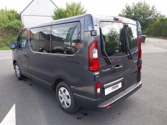 Renault Trafic image 1