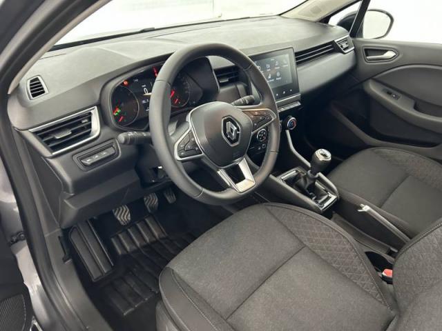 Renault Clio image 1