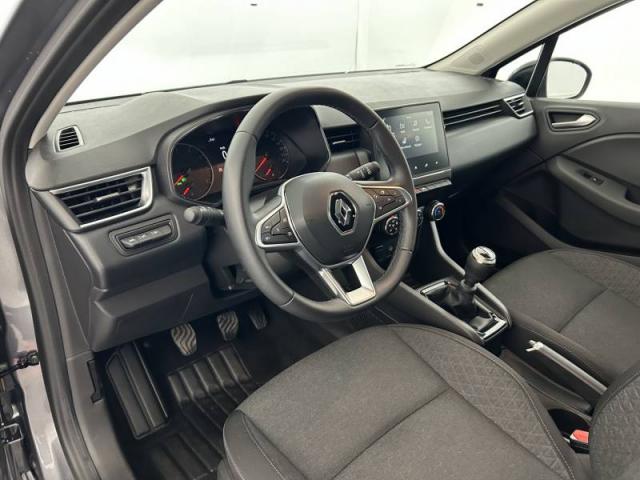 Renault Clio image 1