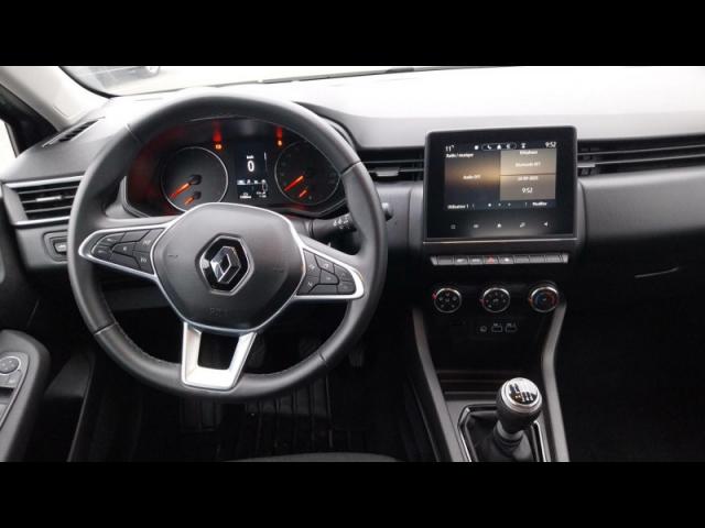 Renault Clio image 6