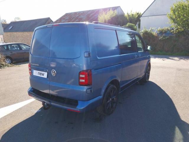 Volkswagen Transporter image 9