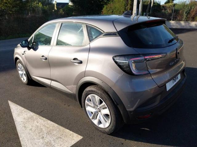 Renault Captur image 1