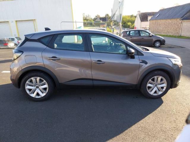 Renault Captur image 2
