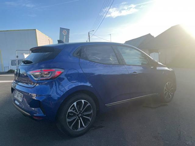 Renault Clio image 6