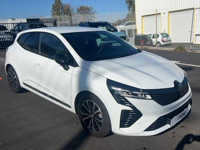 Renault Clio image 6