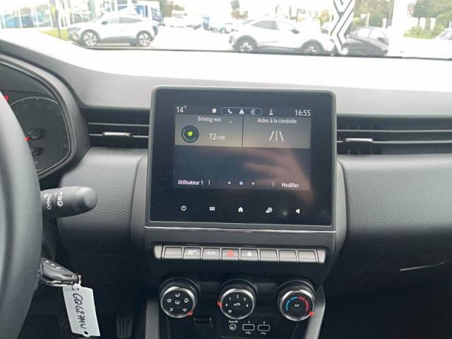 Renault Clio image 2