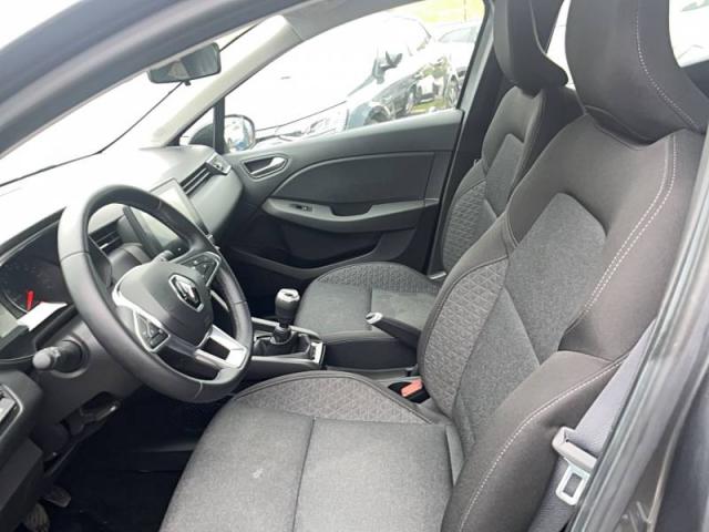 Renault Clio image 1