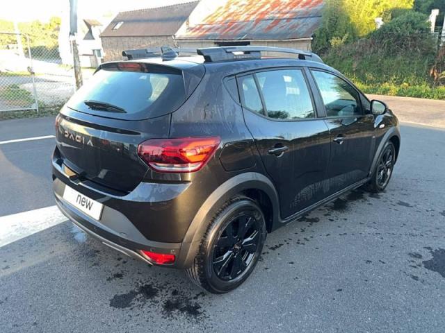 Dacia Sandero image 2