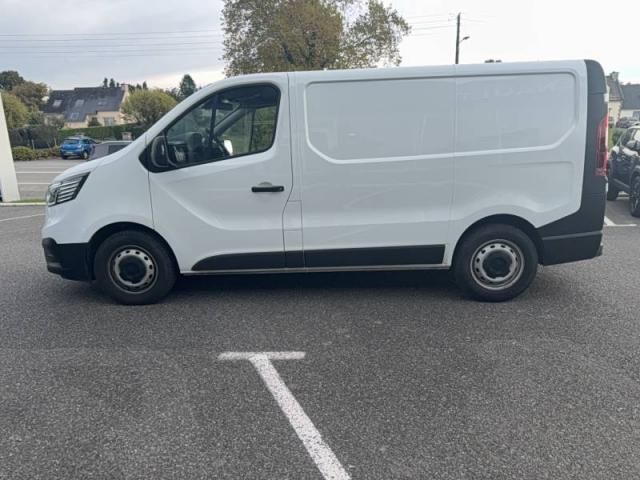 Renault Trafic image 9