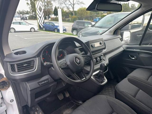 Renault Trafic image 7