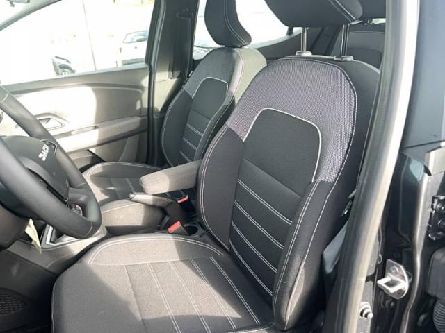 Dacia Sandero image 7