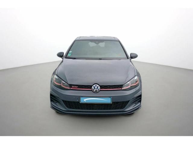 Volkswagen Golf image 8