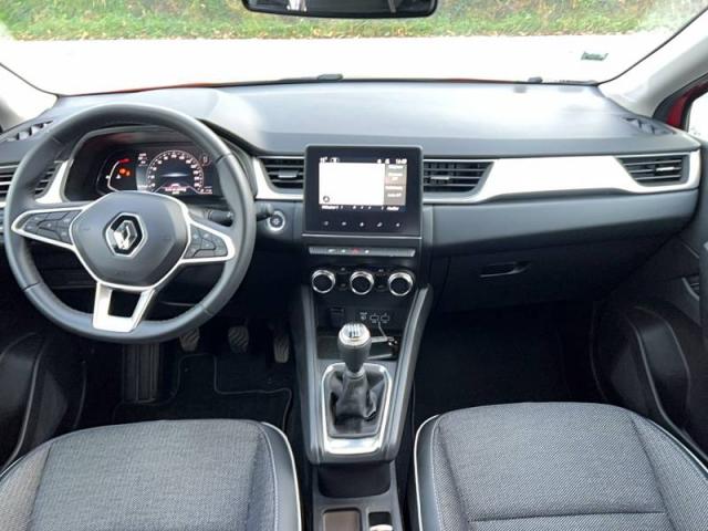 Renault Captur image 2