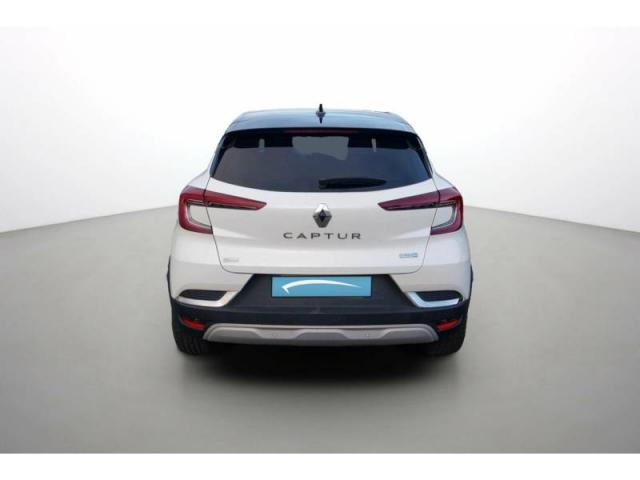Renault Captur image 2