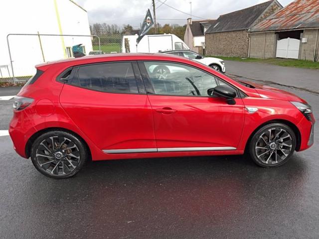 Renault Clio image 2