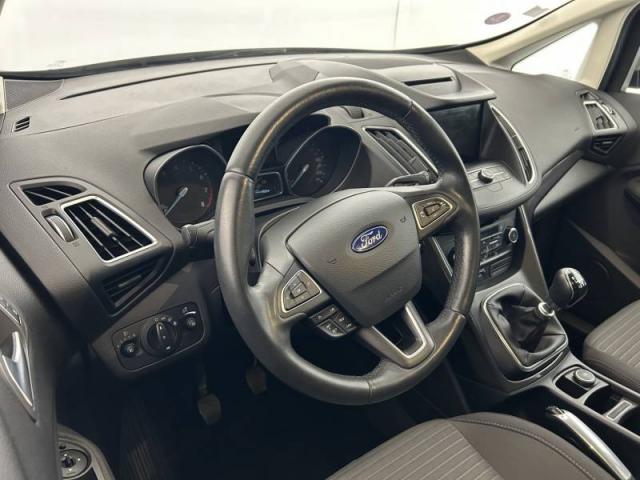 Ford C-Max image 1