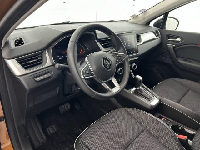 Renault Captur image 1