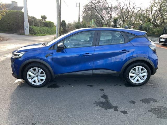 Renault Captur image 1
