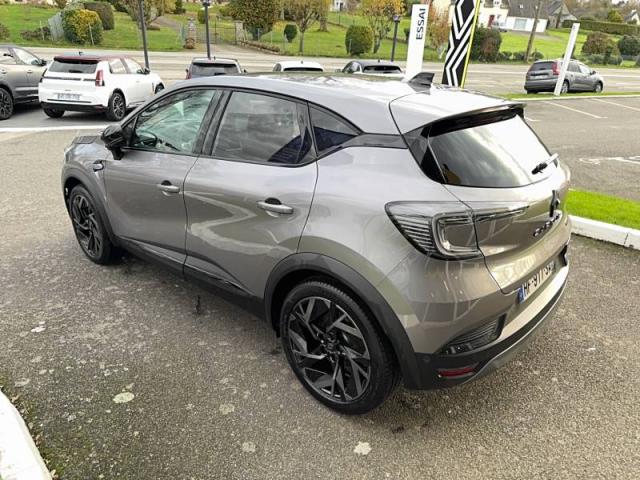 Renault Captur image 2