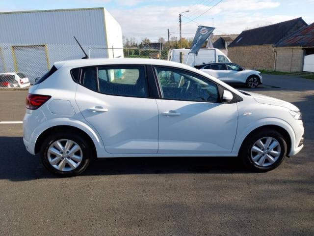 Dacia Sandero image 1