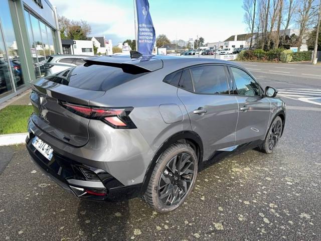 Renault Rafale image 9