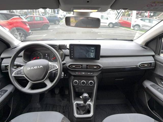Dacia Jogger image 8