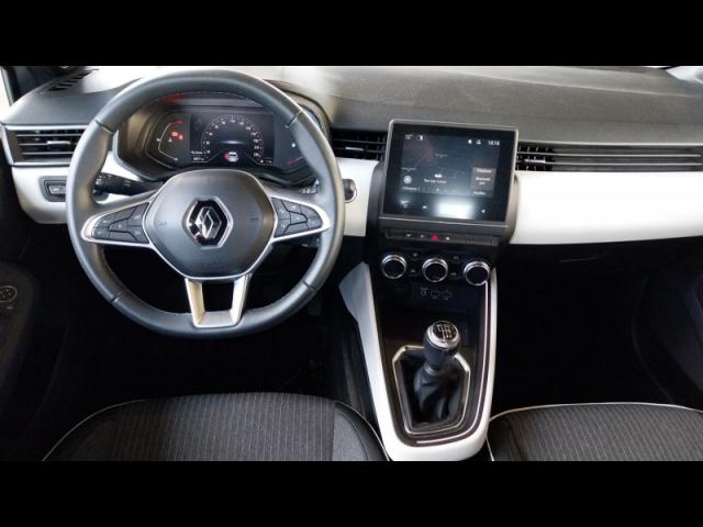Renault Clio image 8