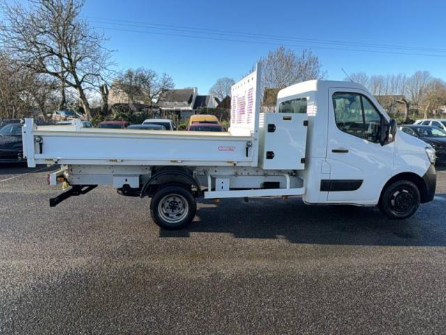 Renault Master image 8